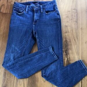Calvin Klein Mid Rise Blue Med Dark Wash Denim Skinny Jeans Size 4